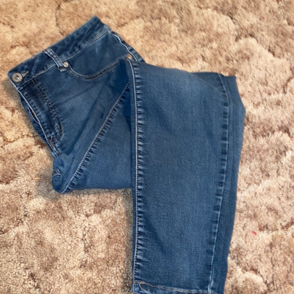 Large-Regular Maurices blue jeans straight leg🌟